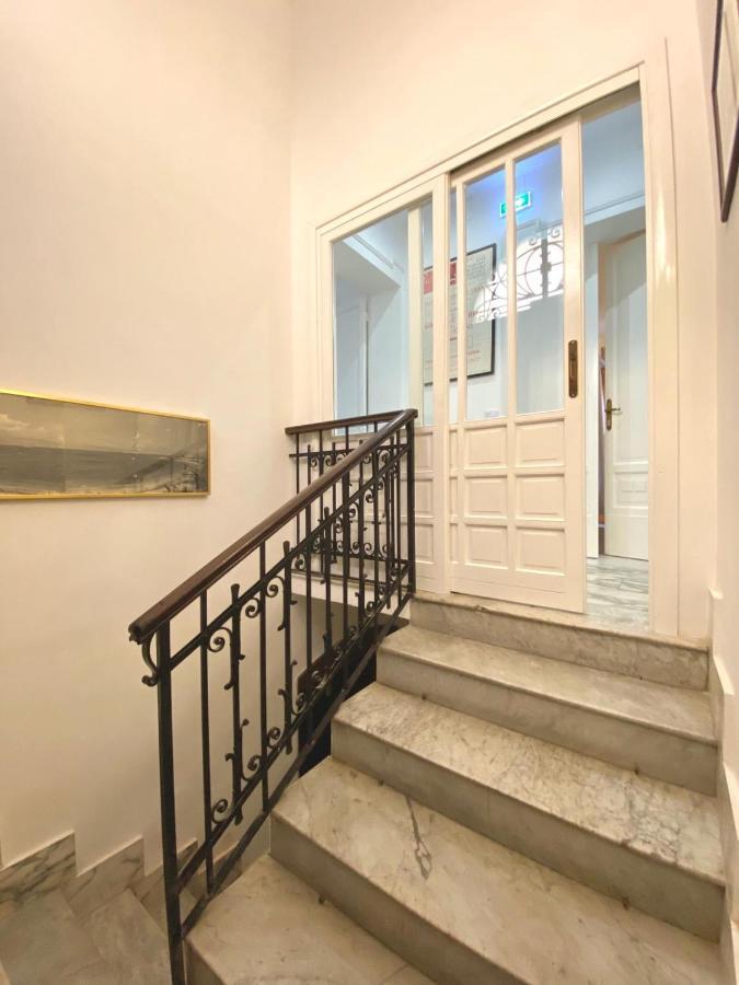 Al Teatro Bed and Breakfast Ρέτζιο ντι Καλάμπρια Εξωτερικό φωτογραφία