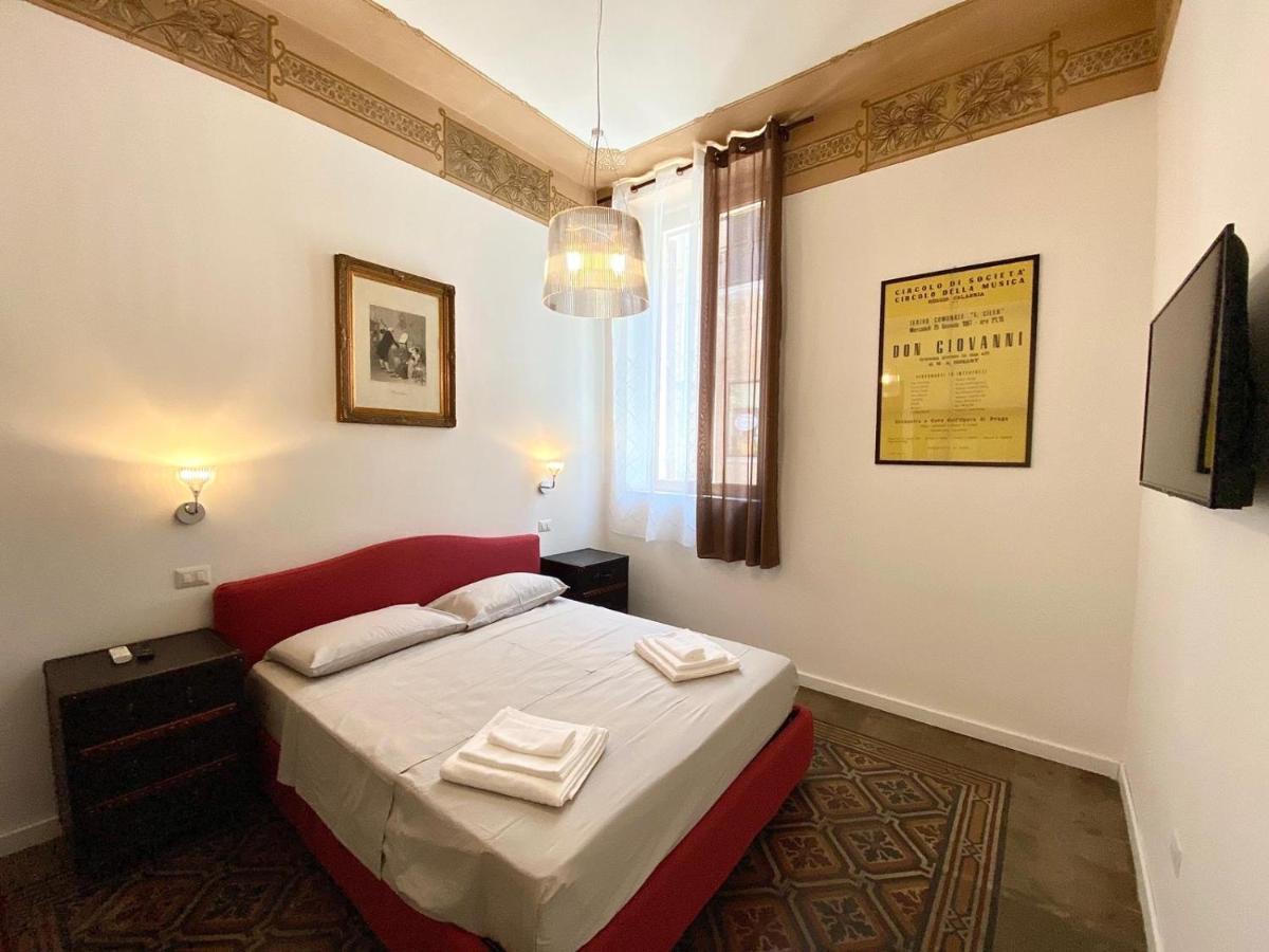 Al Teatro Bed and Breakfast Ρέτζιο ντι Καλάμπρια Εξωτερικό φωτογραφία